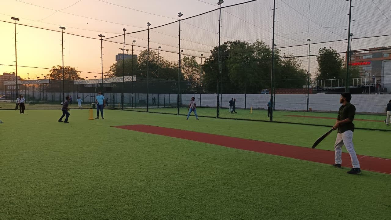 Box Cricket